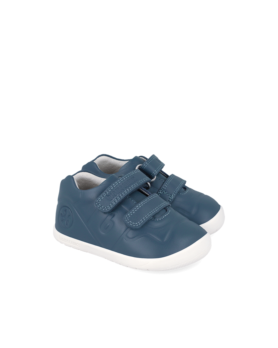 Biomecanics Trainers in Petrol Blue