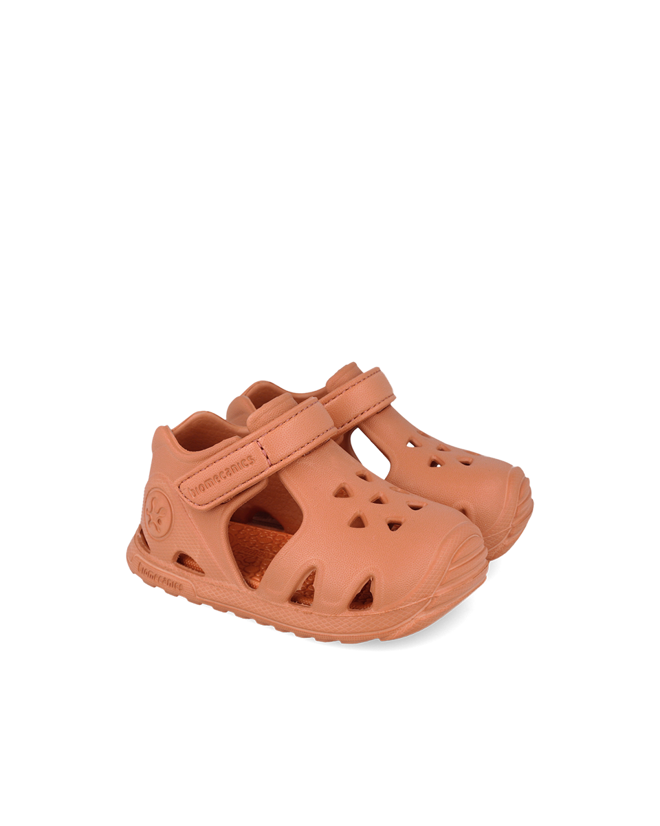 Biomecanics BioAQUA First Steps Beach & Pool Sandals in Peach