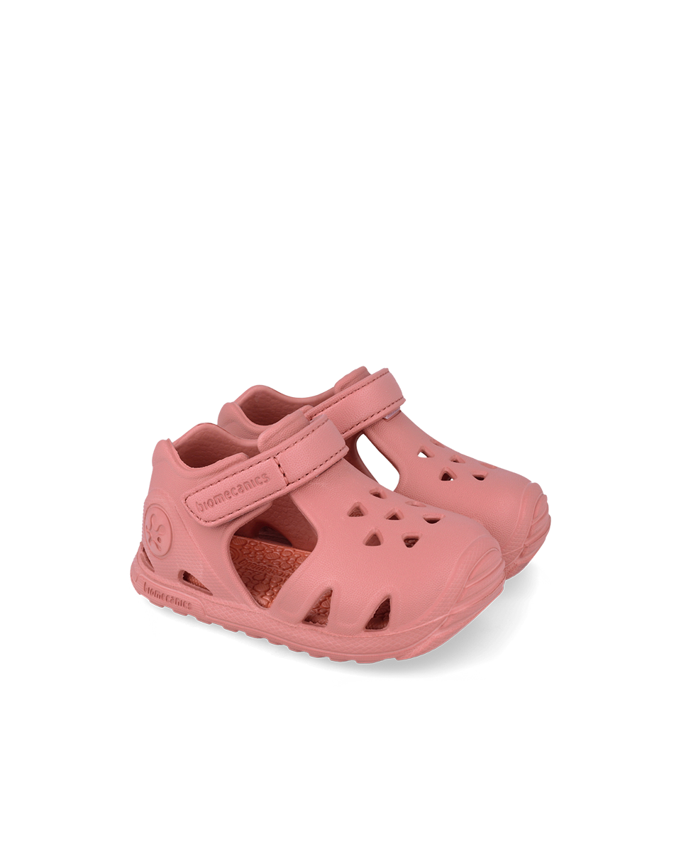 Biomecanics BioAQUA First Steps Beach & Pool Sandals in Dark Rose