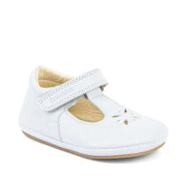 Froddo Barefoot Prewalkers Bal in White