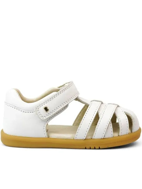 Bobux Cross Jump Unisex in white